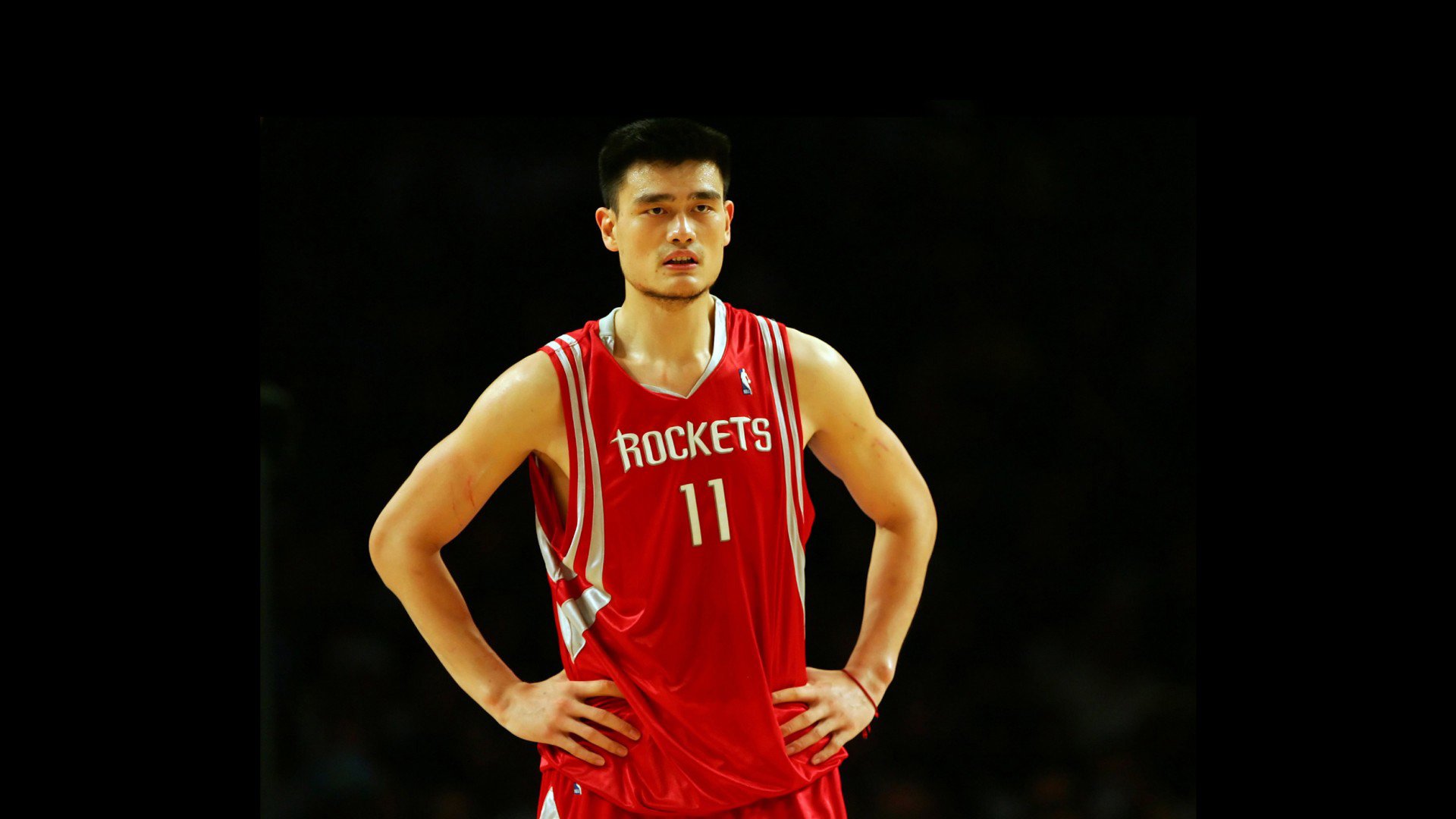 科比贡献：一个时代的伟大与拼搏精神的象征，科比为nba的贡献有哪些