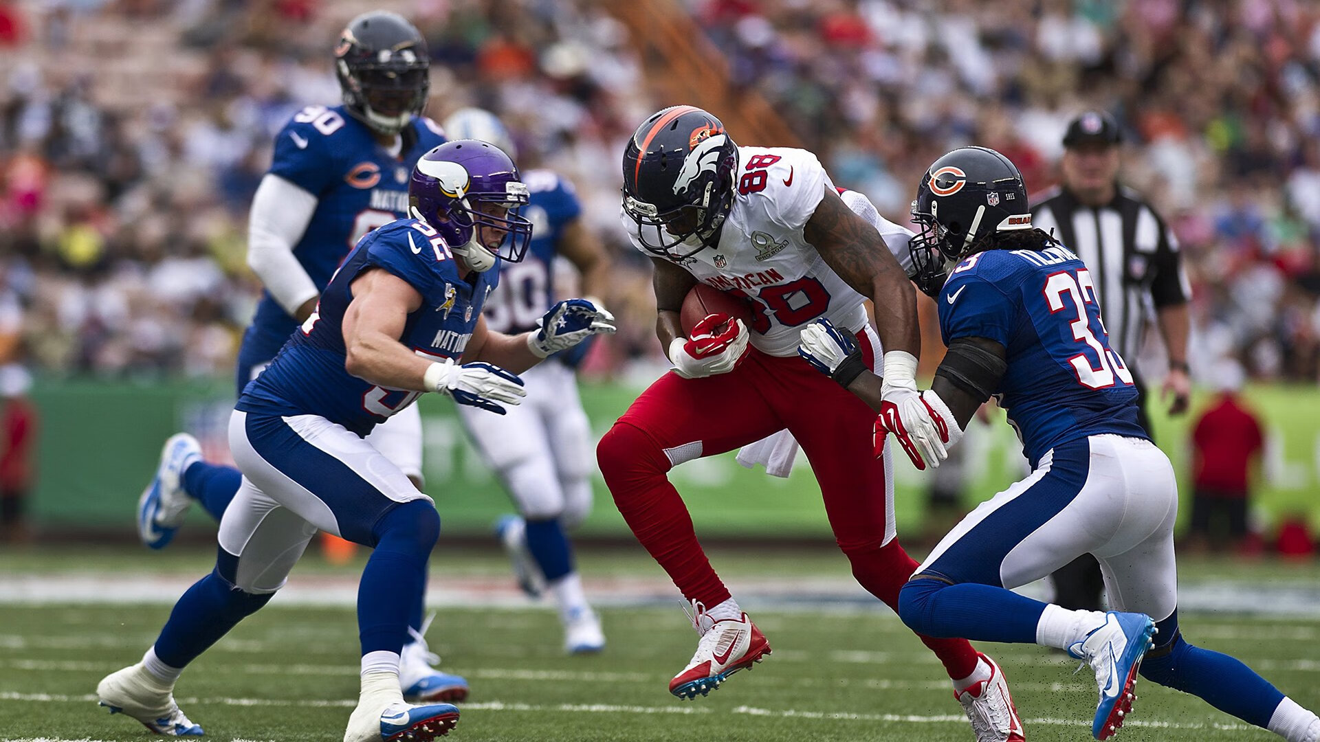 球场“固若金汤”的防守典范:不可逾越的后卫线,得分后卫防守站位